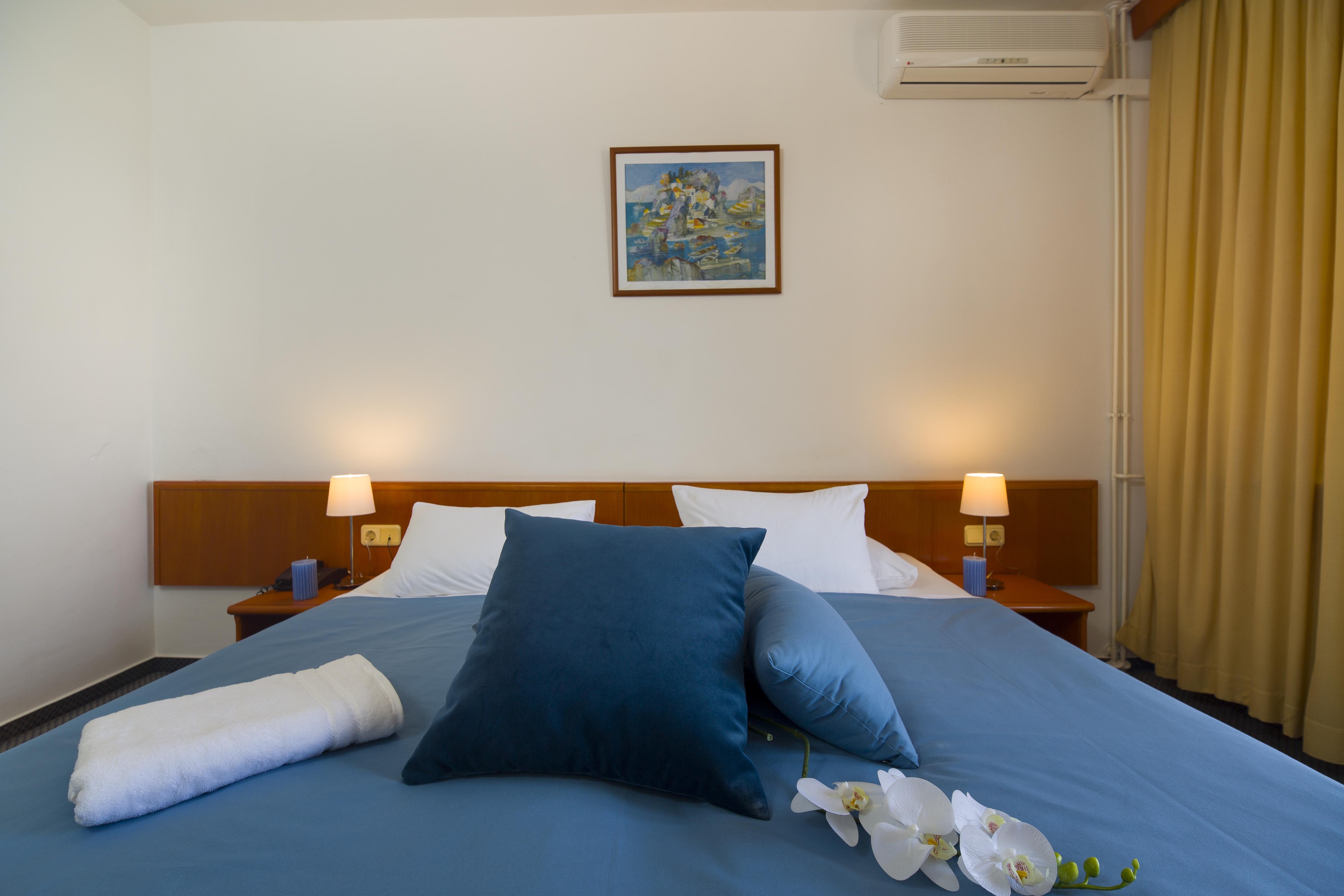 Hotel Faraon Trpanj Esterno foto