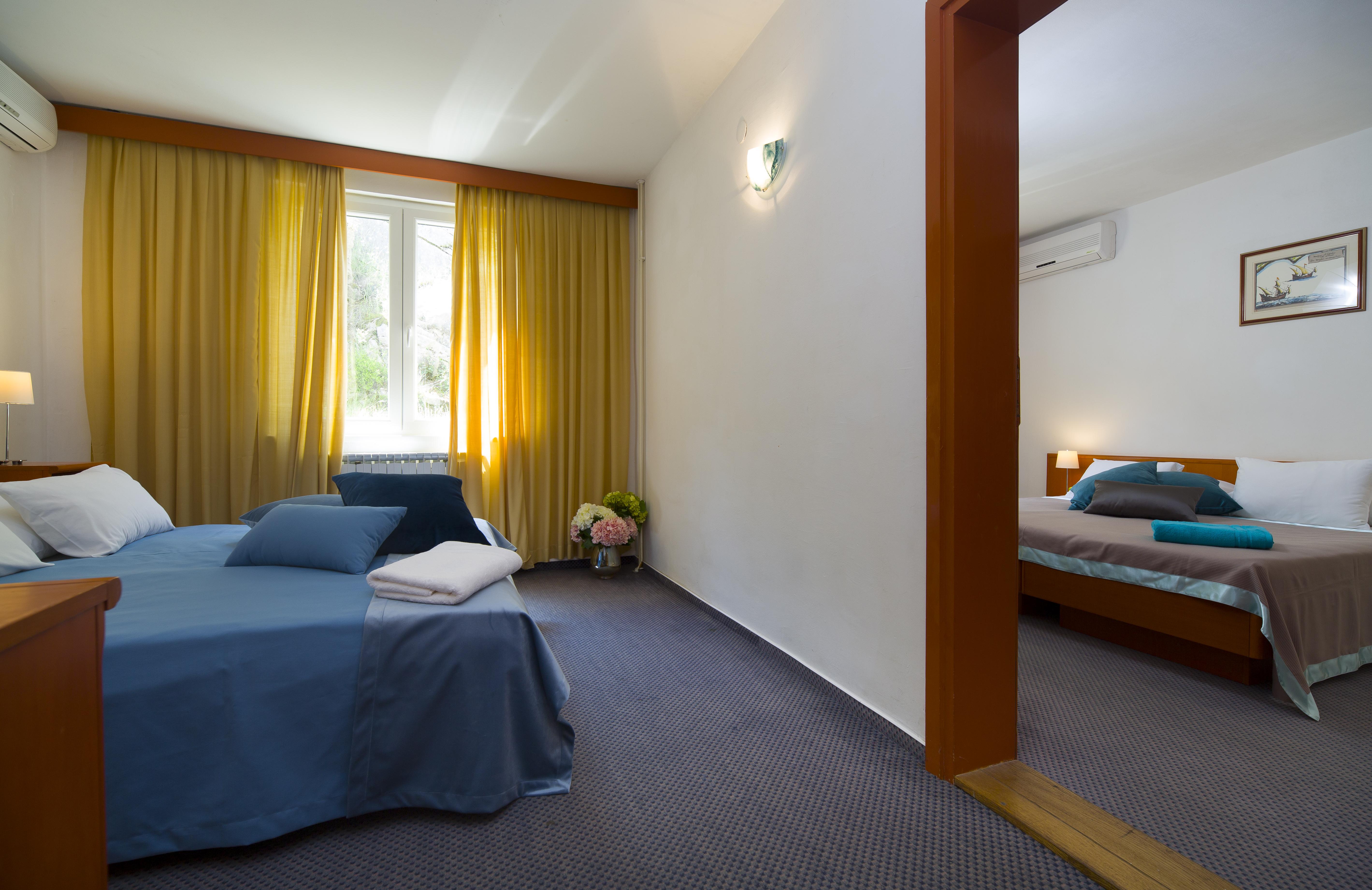 Hotel Faraon Trpanj Esterno foto