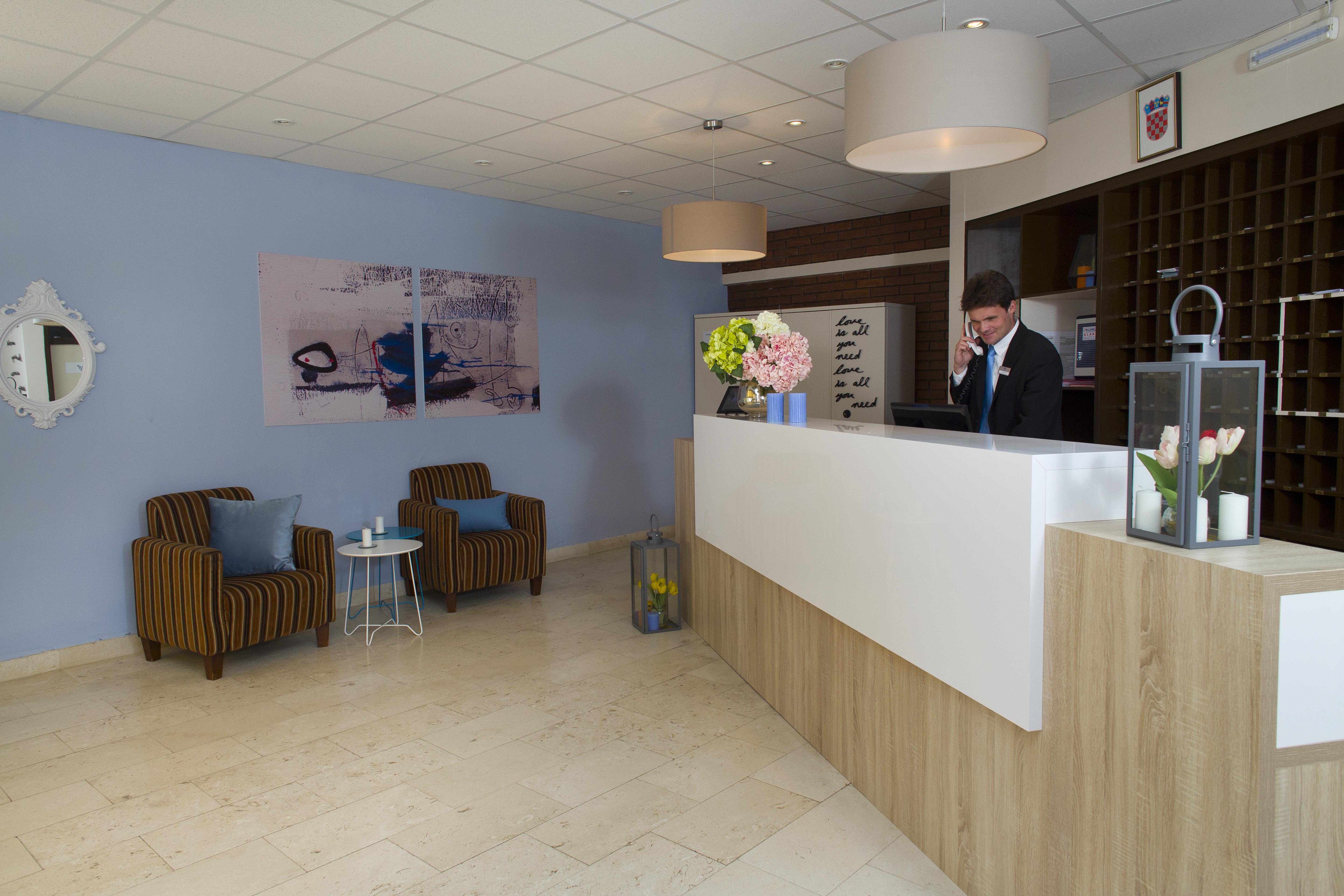 Hotel Faraon Trpanj Esterno foto