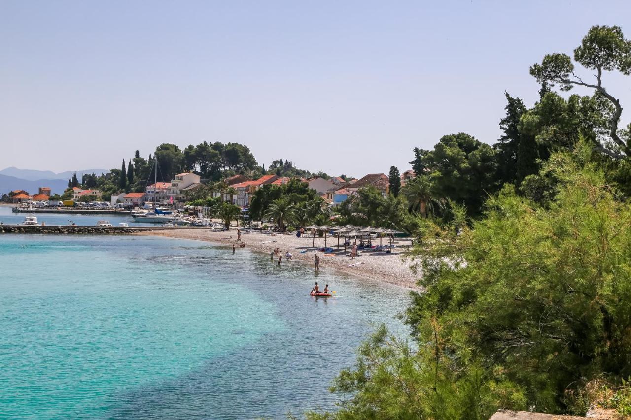 Hotel Faraon Trpanj Esterno foto