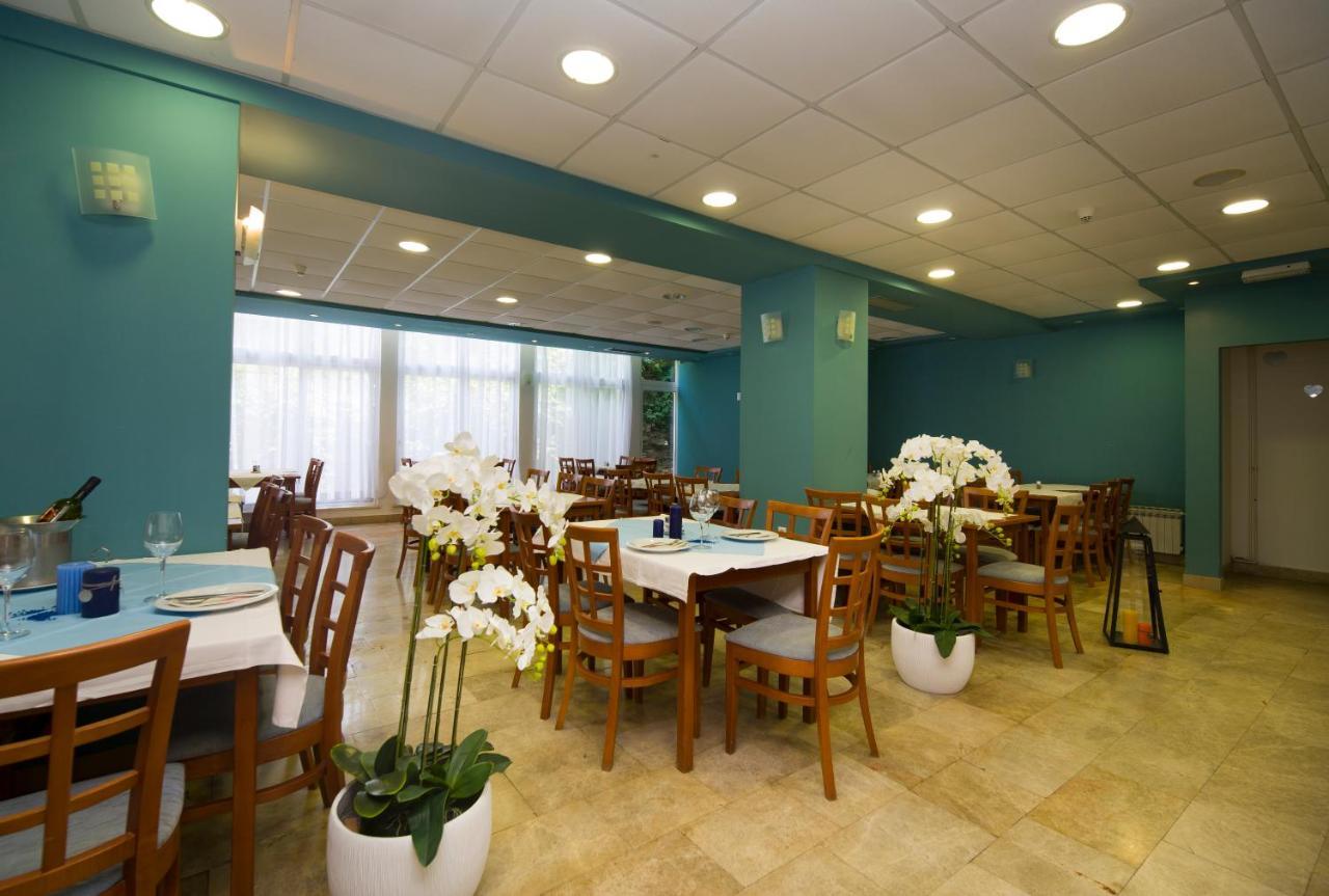 Hotel Faraon Trpanj Esterno foto